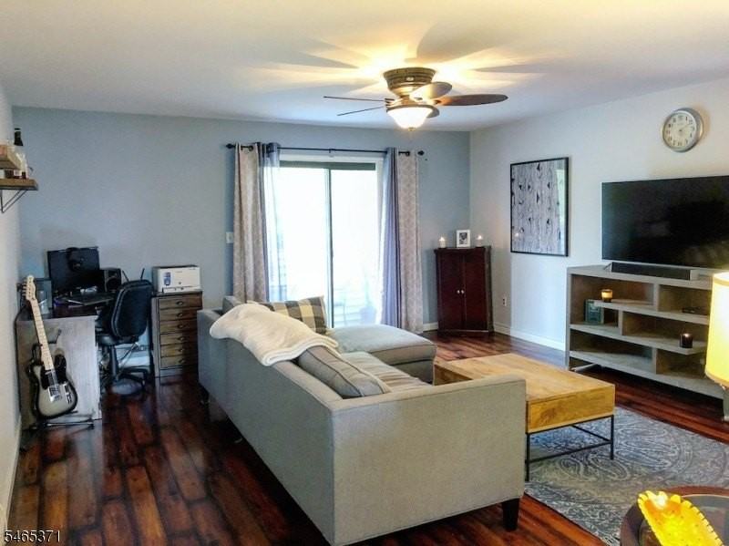 899 Merritt Dr #B1 - Photo 3 of 19