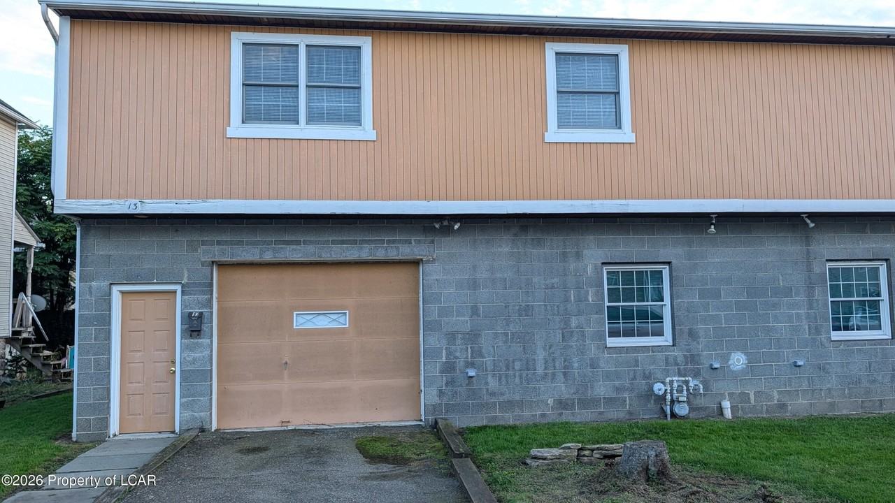 13 Carroll St
