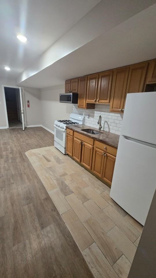 649 Ocean Ave #1 - Photo 3 of 10