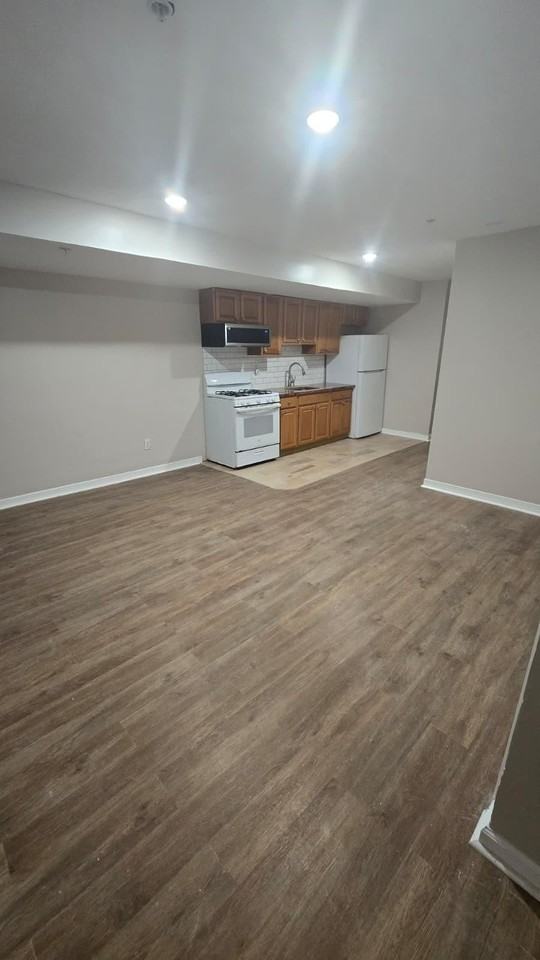 649 Ocean Ave #1 - Photo 6 of 10