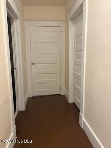 313 Ellis St - Photo 6 of 16