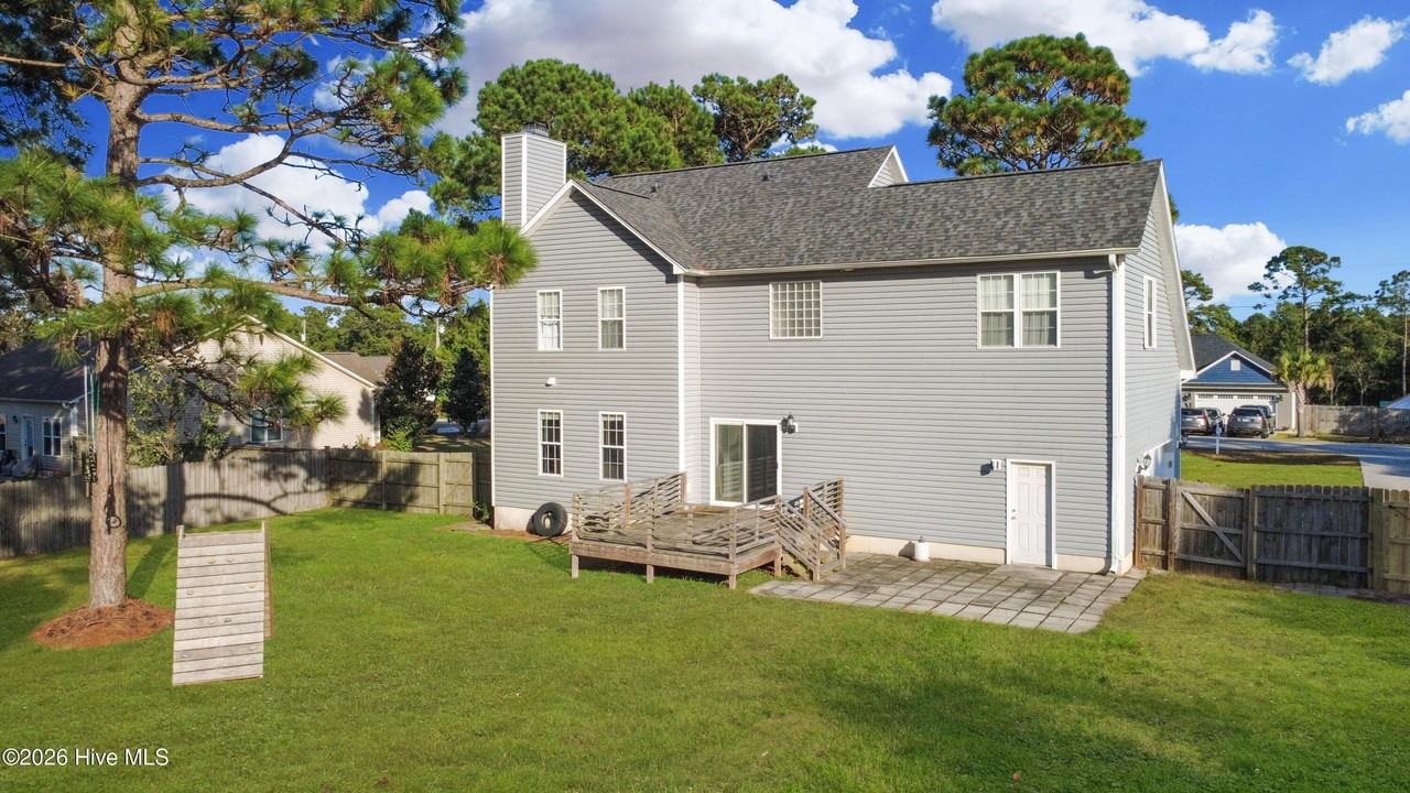 765 Jim Grant Ave - Photo 3 of 39