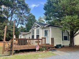 featured image of 810 N Bennett St