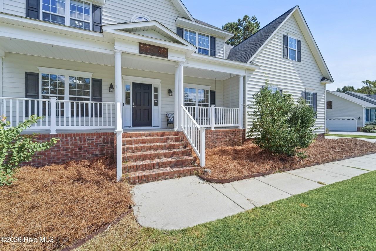 203 Wingate Dr - Photo 3 of 50