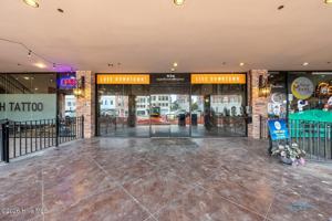 featured image of 936 Broad St #301