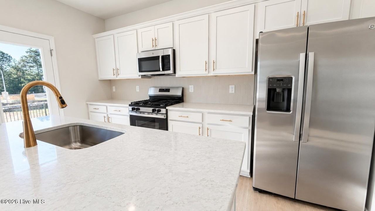 1616 Mirth Ct - Photo 6 of 22
