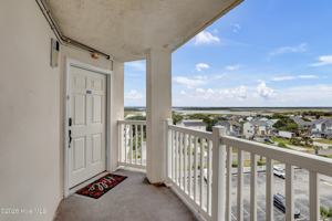 featured image of 2000 New River Inlet Rd #1501