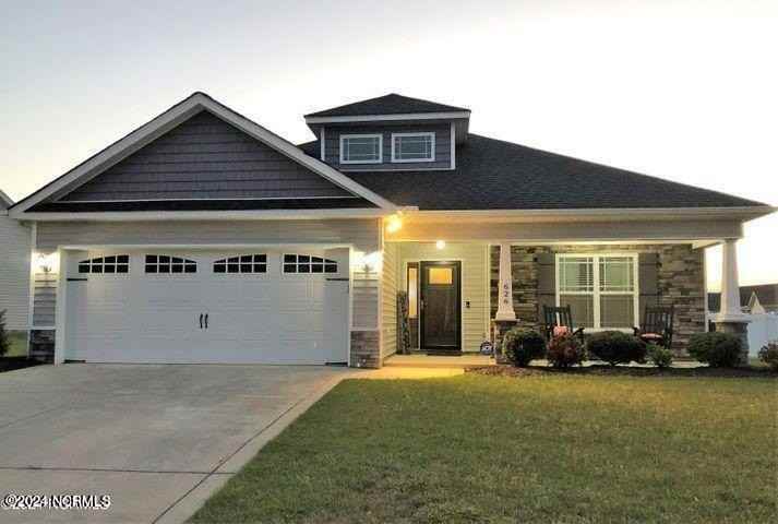 626 Brookfield Dr - Photo 2 of 16
