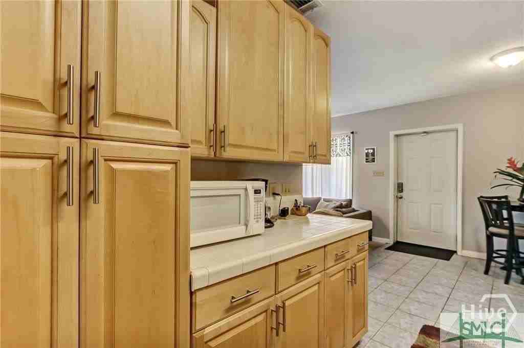 807 Betz Creek Rd #B - Photo 5 of 7
