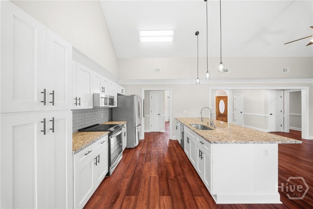 304 Flat Bush Dr - Photo 6 of 31