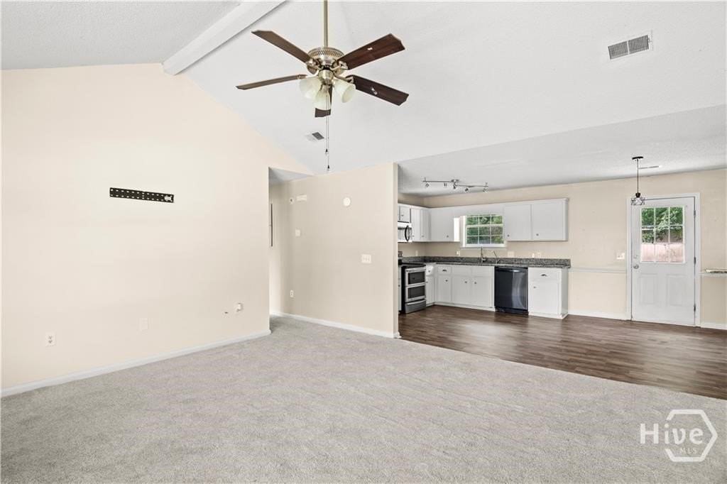 1325 Loblolly Dr - Photo 5 of 24