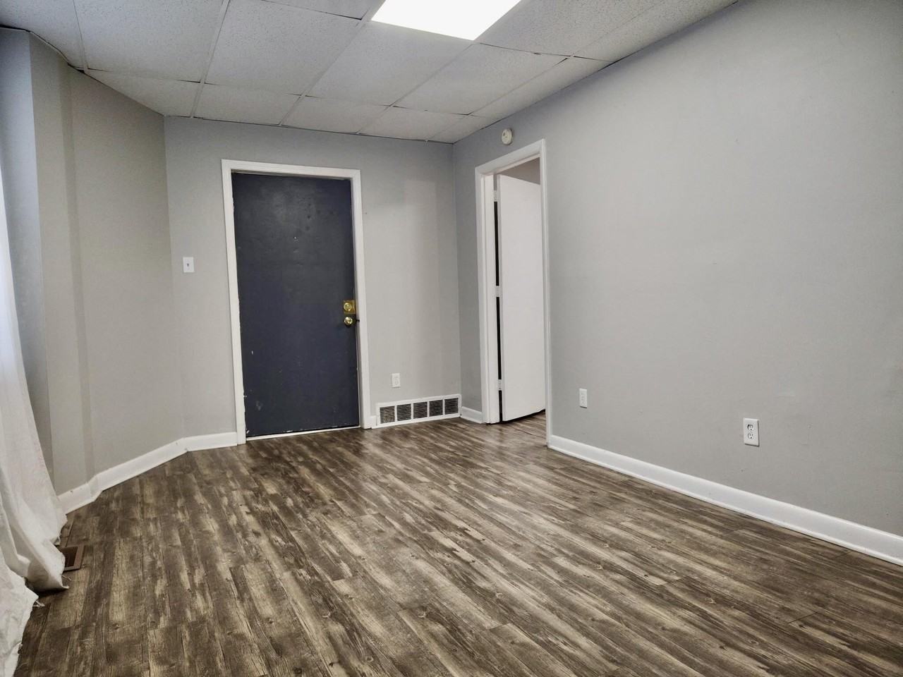 193 N Martin Luther King Blvd #B - Photo 2 of 6