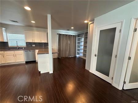 8801 Cattaraugus Ave - Photo 5 of 8