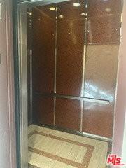 1862 S Bentley Ave #101 - Photo 5 of 7