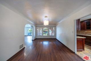 8232 Blackburn Ave - Photo 3 of 8