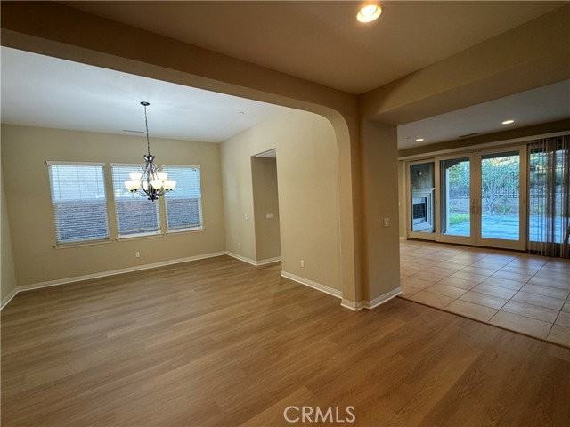 20411 Chianti Ct - Photo 4 of 8