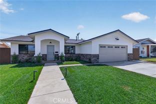 19352 Brookhurst St - Photo 1 of 1