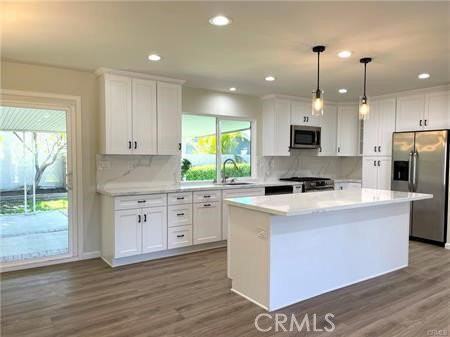 3421 Rowena Dr - Photo 2 of 8