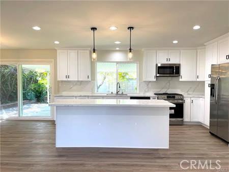 3421 Rowena Dr - Photo 4 of 8