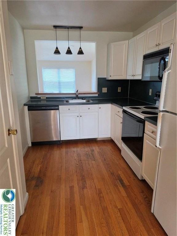 325 Oxford Pl #325 - Photo 2 of 18