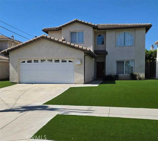 10627 Amestoy Ave - Photo 2 of 8
