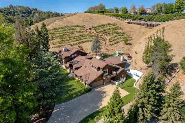 24305 Bridle Trail Rd