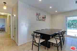 23907 Mobile St - Photo 6 of 8