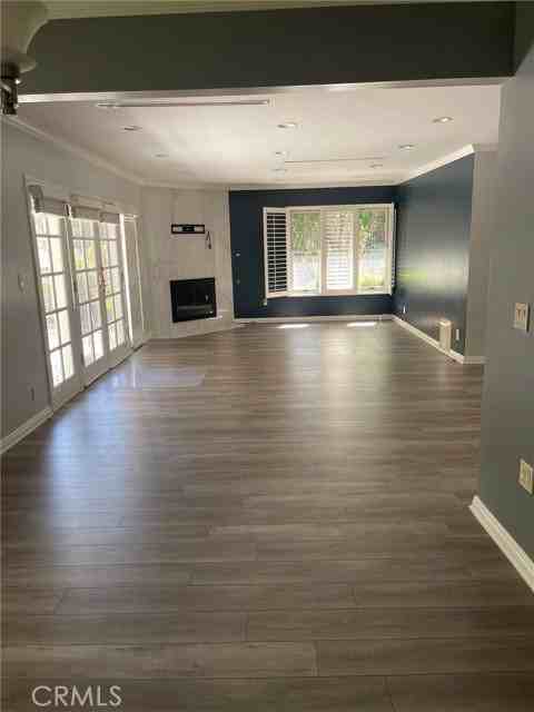 710 Solway St - Photo 2 of 8