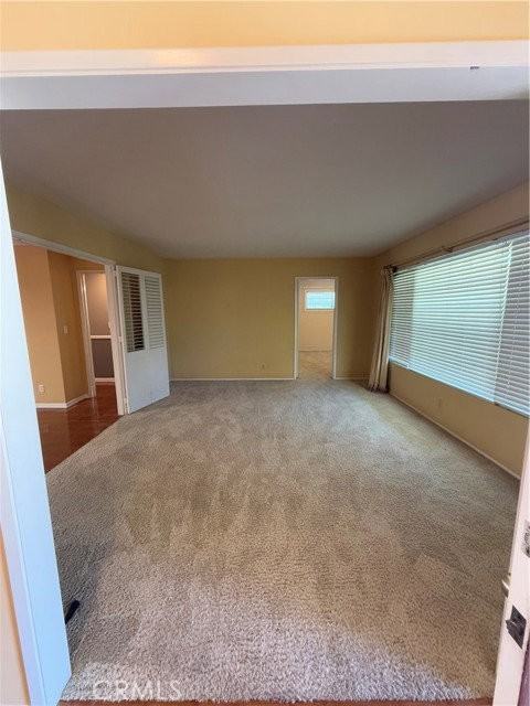 1024 S 4th Ave - Photo 2 of 8