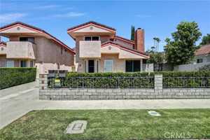 featured image of 227 California St #A