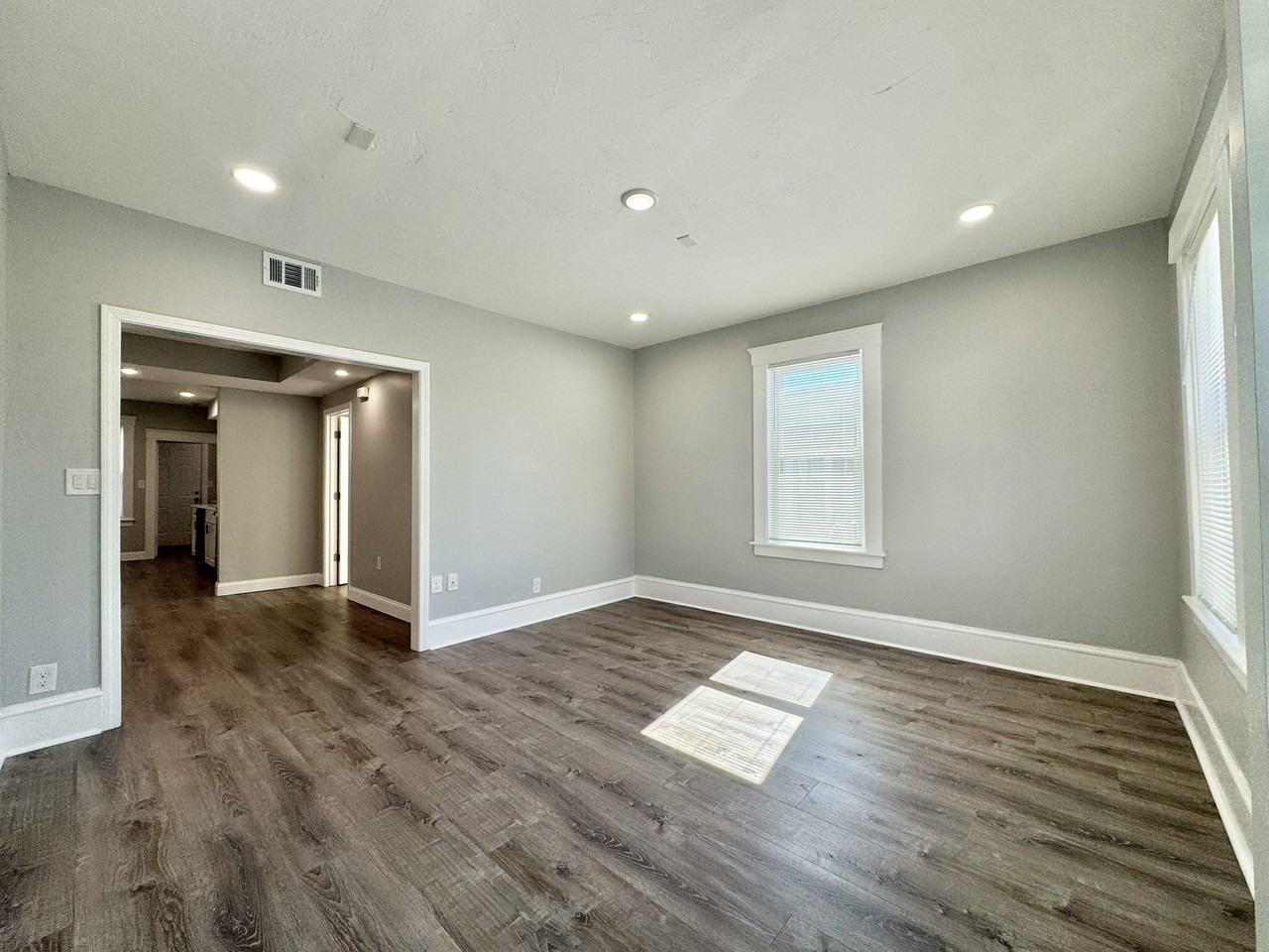 20 Lakewood StreetApt 3R #3R - Photo 3 of 27