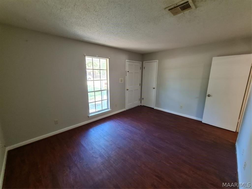 616 Fieldbrook Ct - Photo 6 of 33