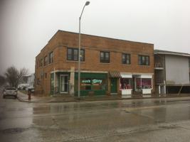 featured image of 5528 W Burnham St