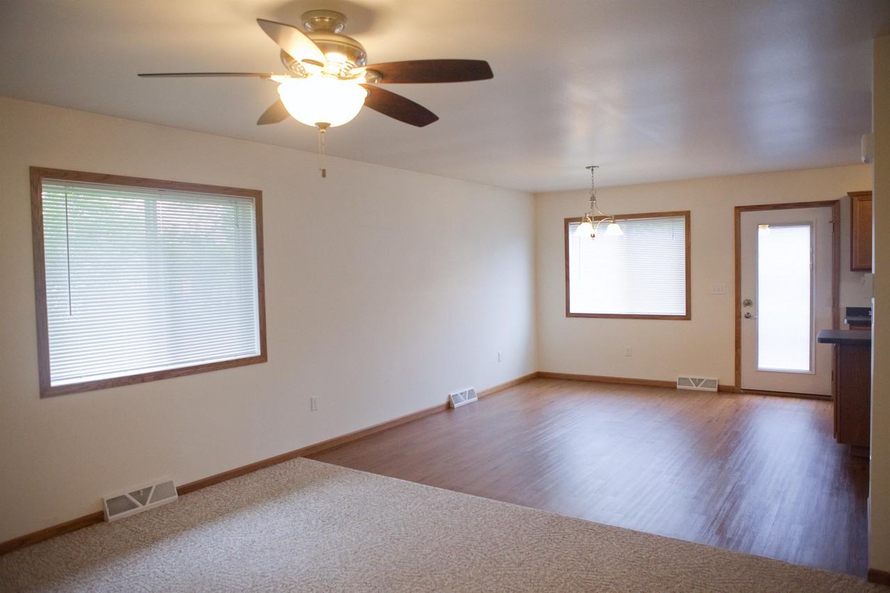 333 Ofallon Ct W #333 - Photo 3 of 12