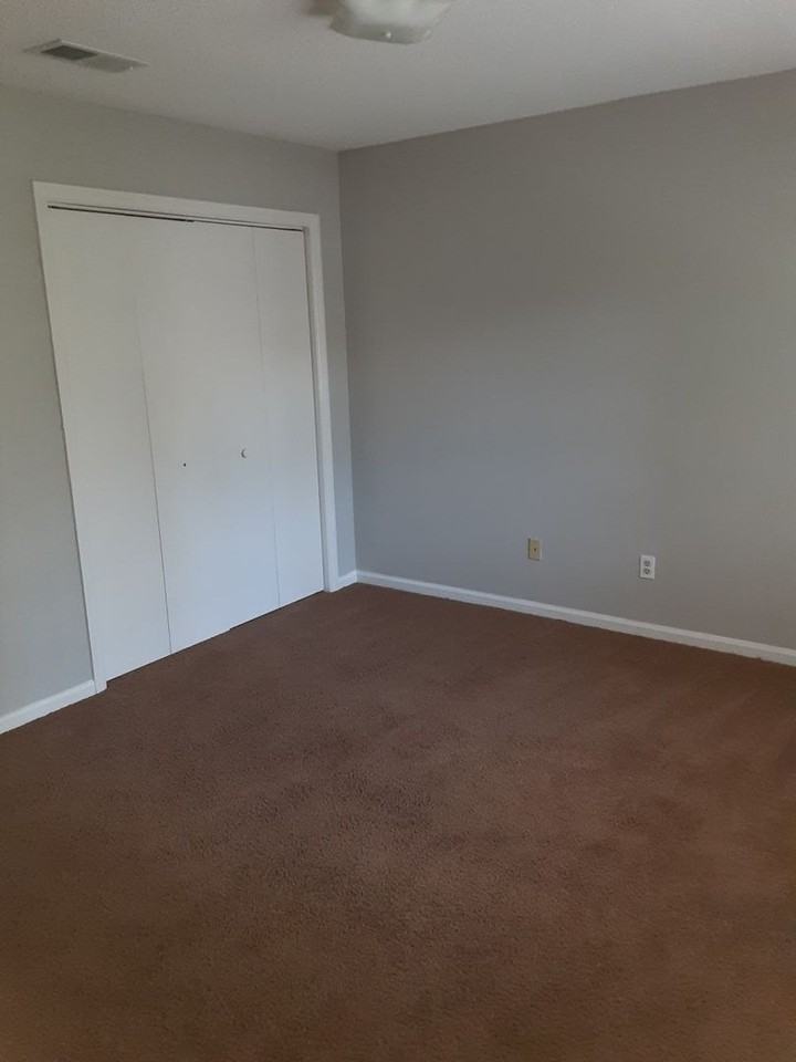 1488 Ricardo St - Photo 6 of 10