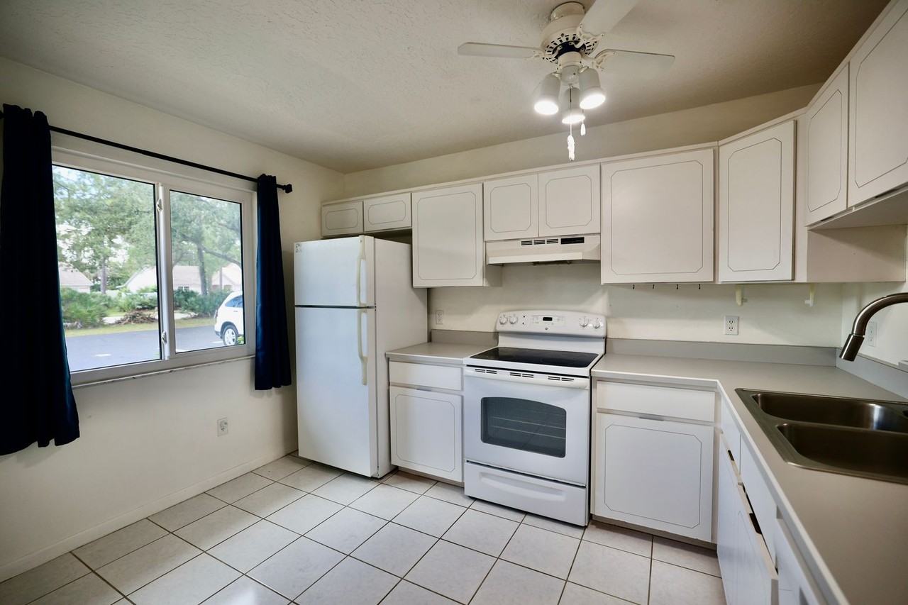 3530 Forest Branch Dr - Photo 6 of 32