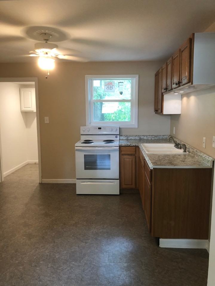 1112 Morris St - Photo 3 of 9