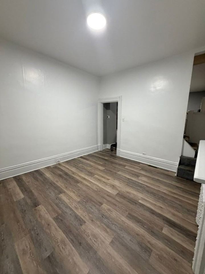 1616 Roland St - Photo 7 of 14