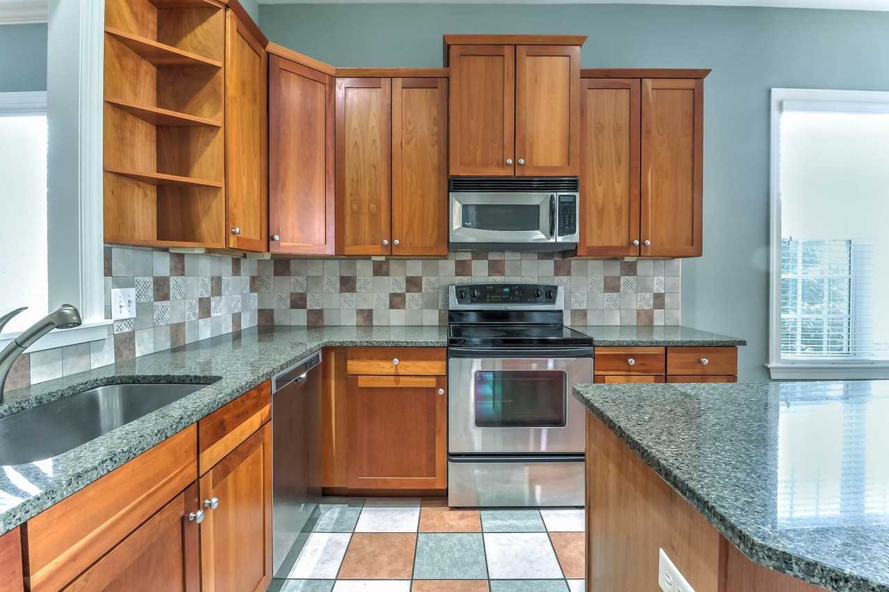 1506 Goose Landing Cir - Photo 3 of 24