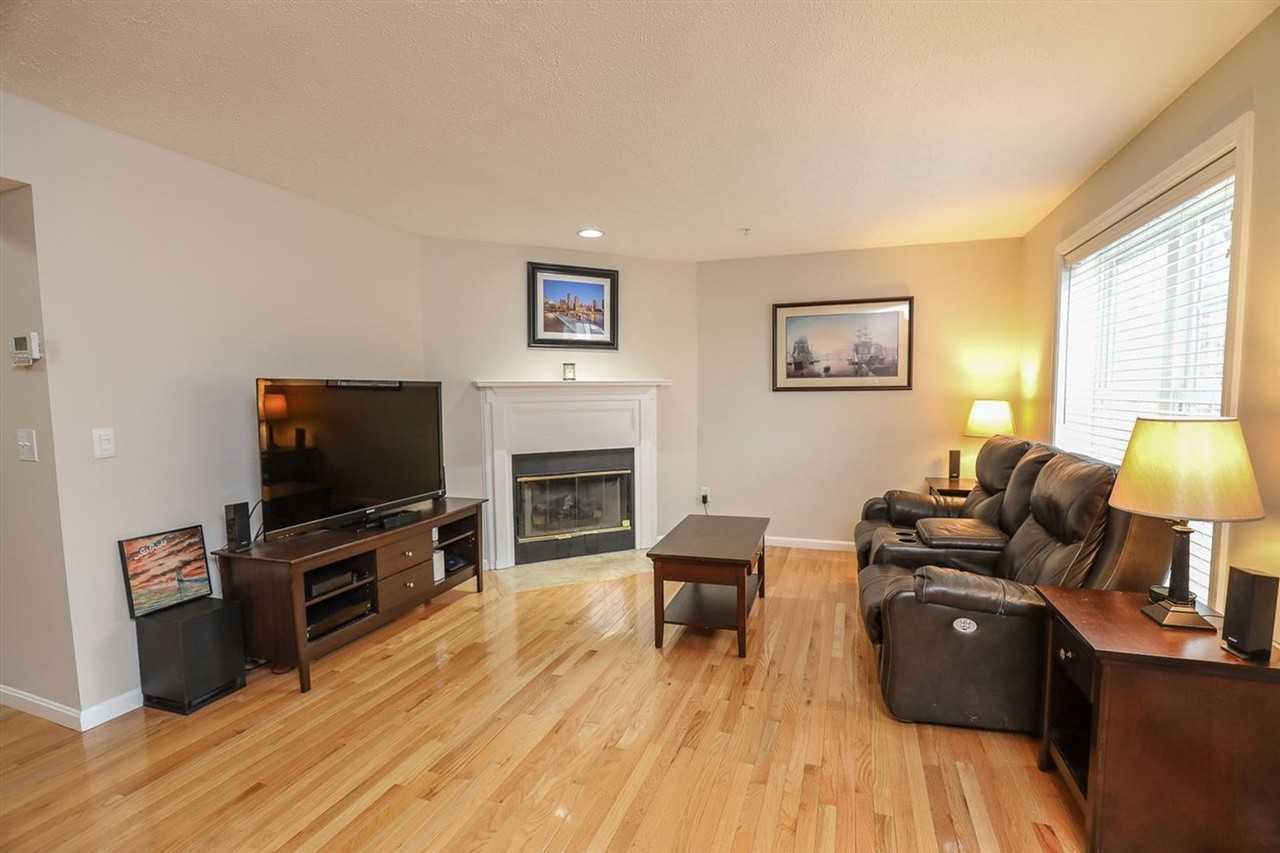 3 Georgetown Dr - Photo 2 of 21