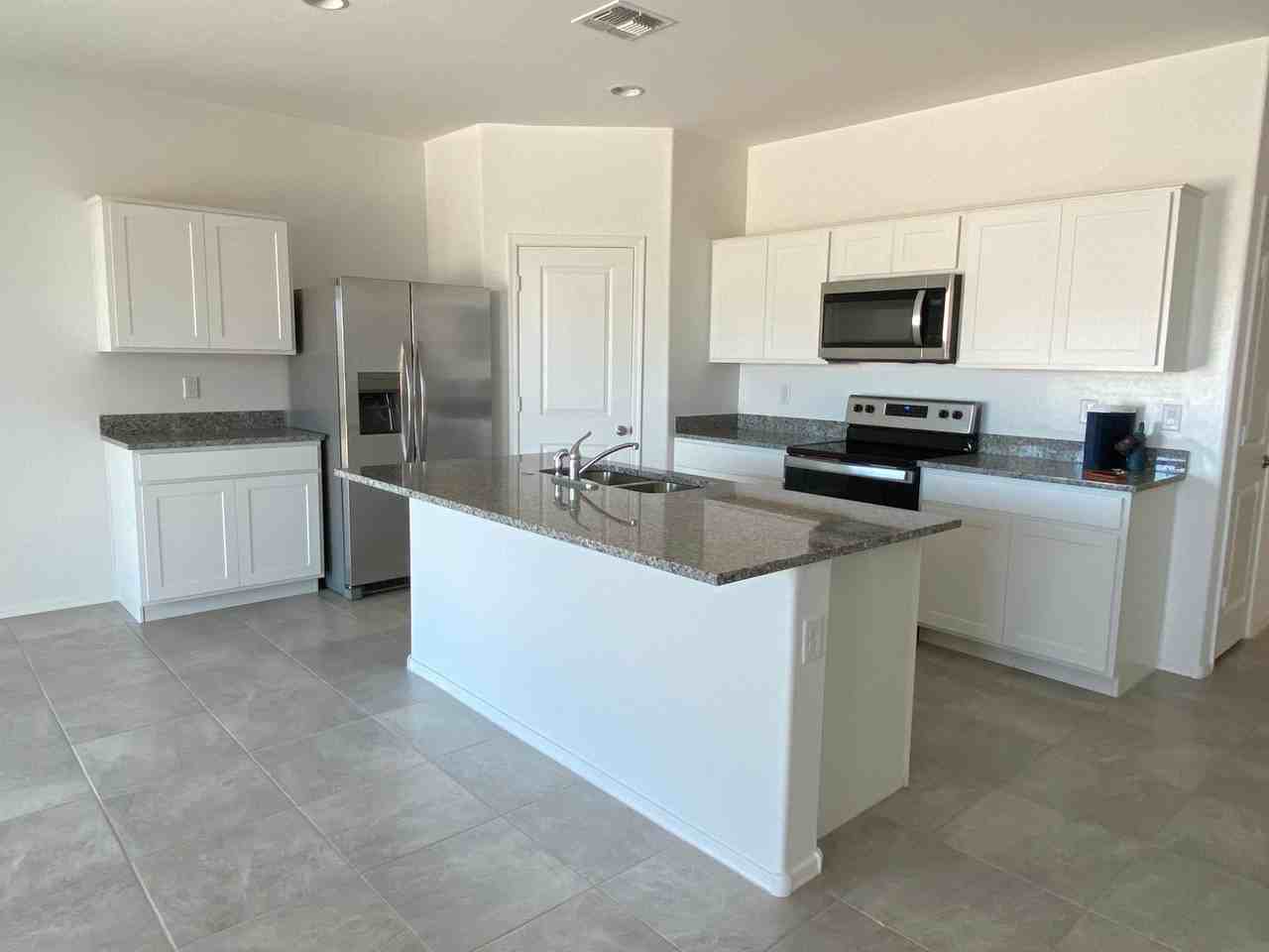 1164 W Del Monte Pl - Photo 4 of 38