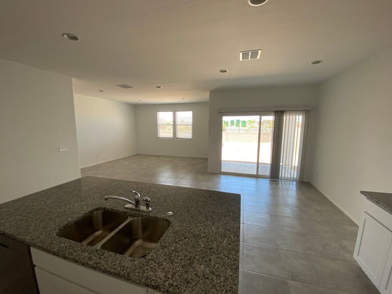 1164 W Del Monte Pl - Photo 7 of 38