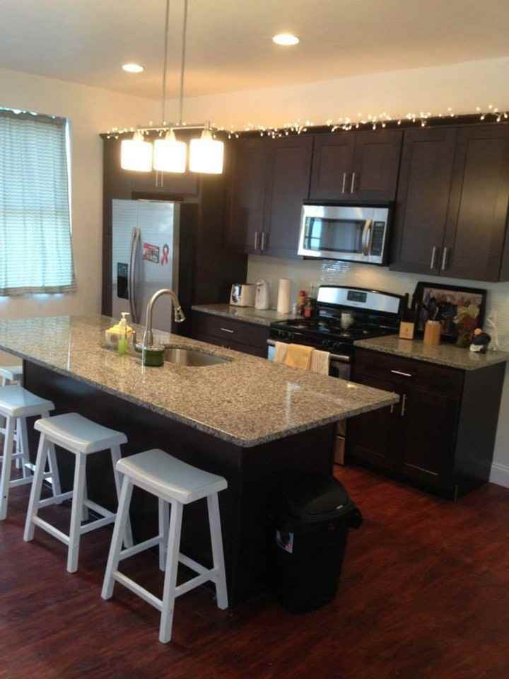 1009 Bradish St - Photo 3 of 19