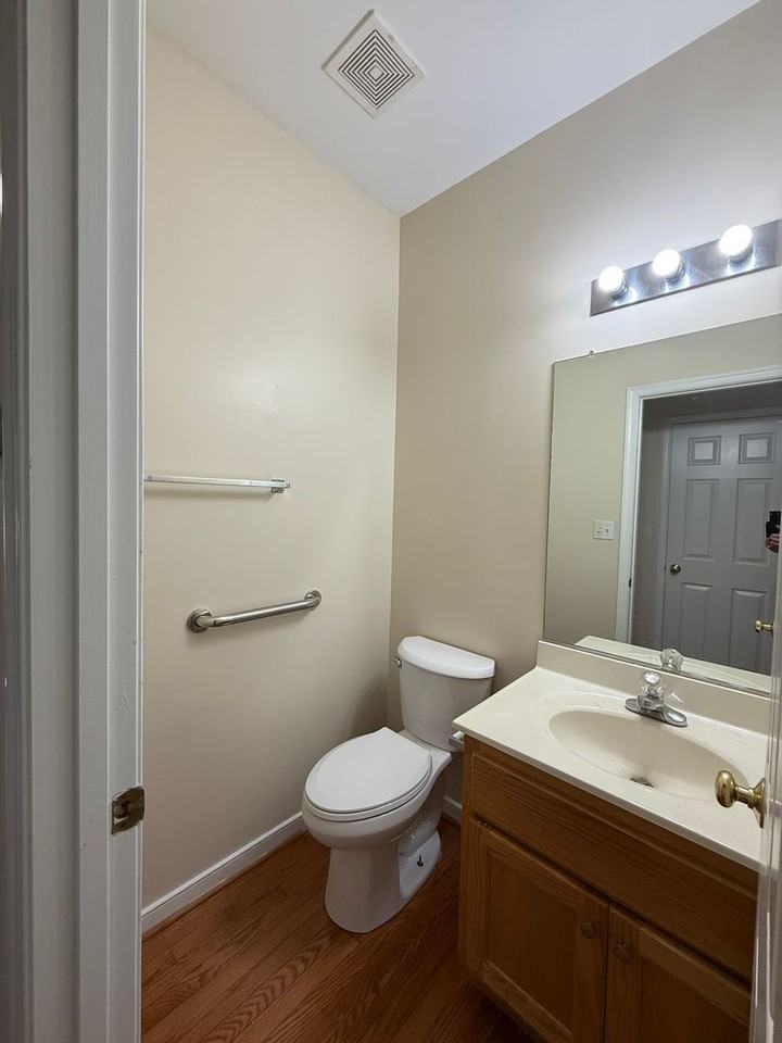 1509 Gabriel Ct - Photo 7 of 22