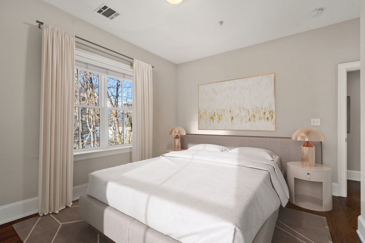 400 Market St - Photo 6 of 8