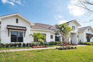 featured image of 11900 Sw 14th Pl