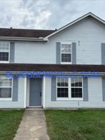 featured image of 613 Willow Ln #B