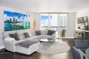 3500 Mystic Pointe Dr #1907 - Photo 1 of 1