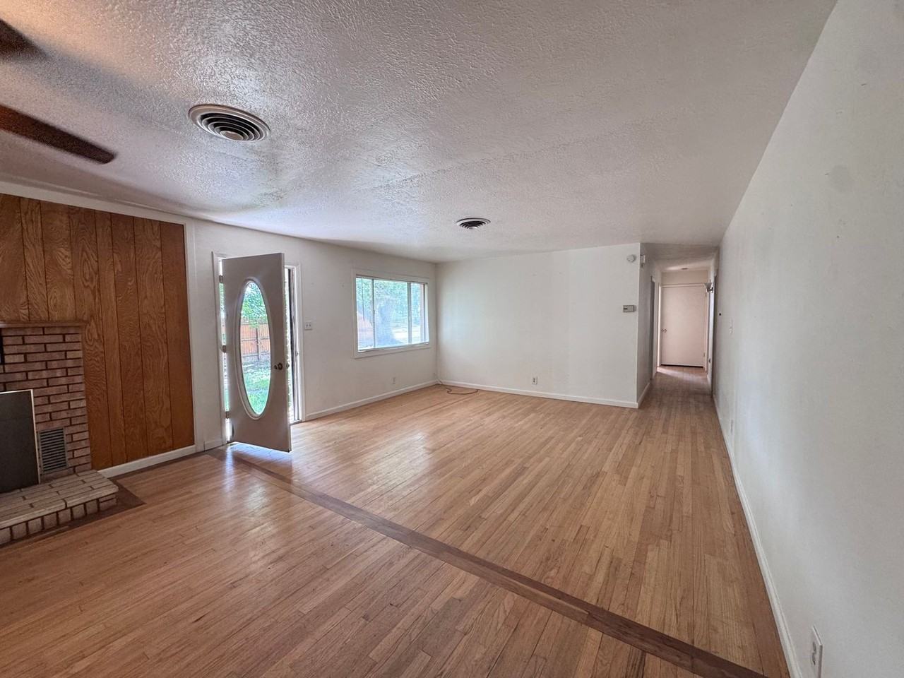 2495 Margaret Dr - Photo 6 of 15