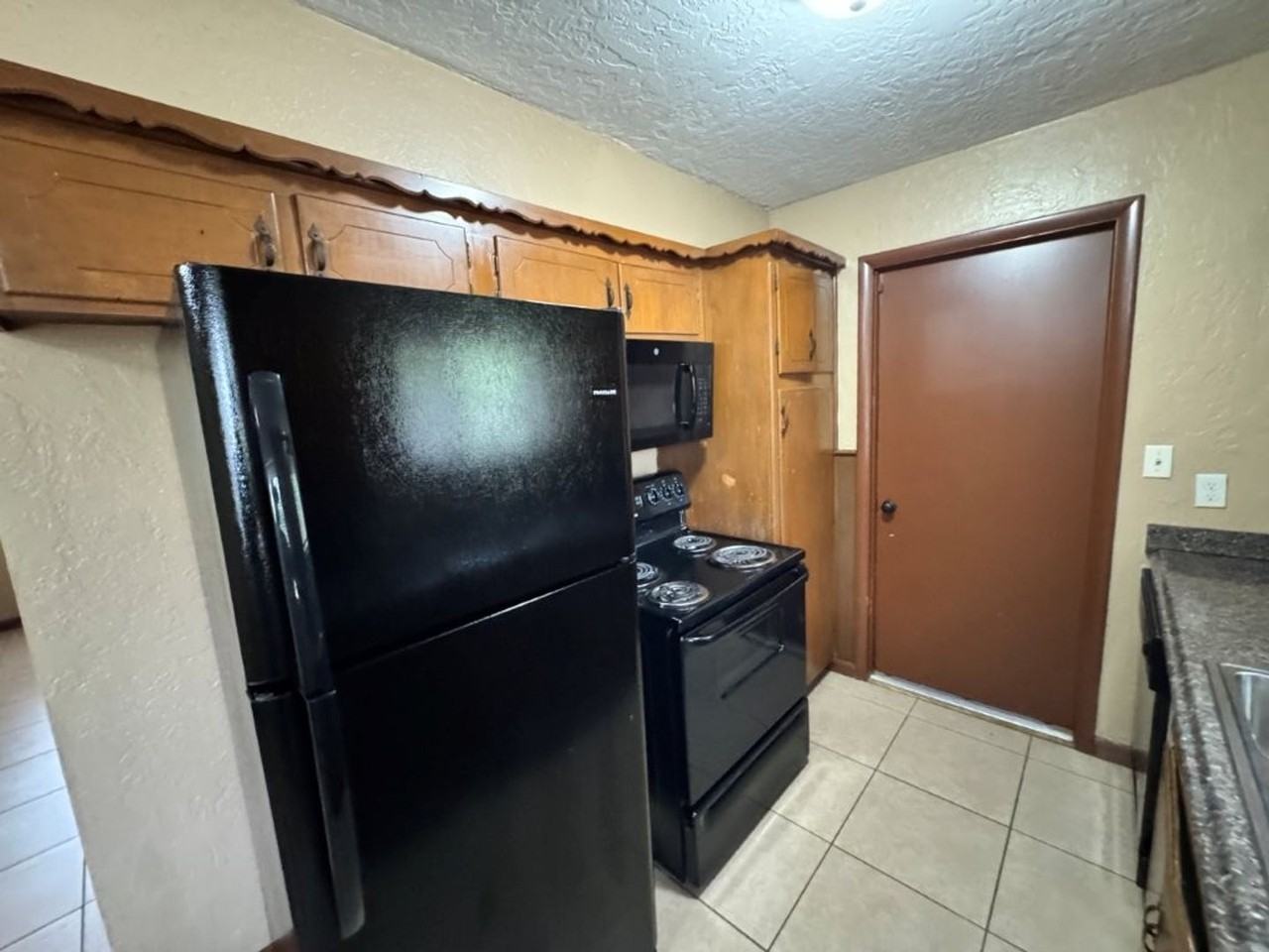 709 Sw 4th Pl - Photo 6 of 12